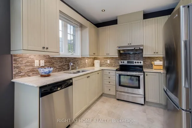 Additional image 13 of 1 Sea Holly Cres