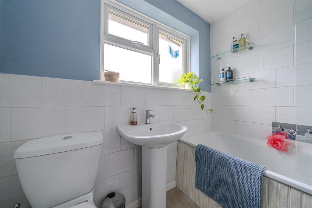 Additional image 12 of Cuckmans Drive, St. Albans