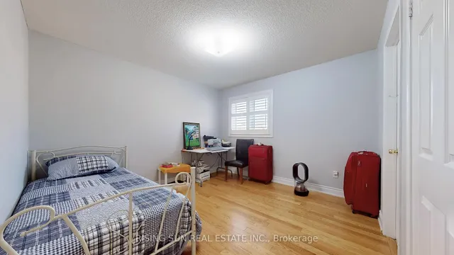 Additional image 28 of 15 Mario St