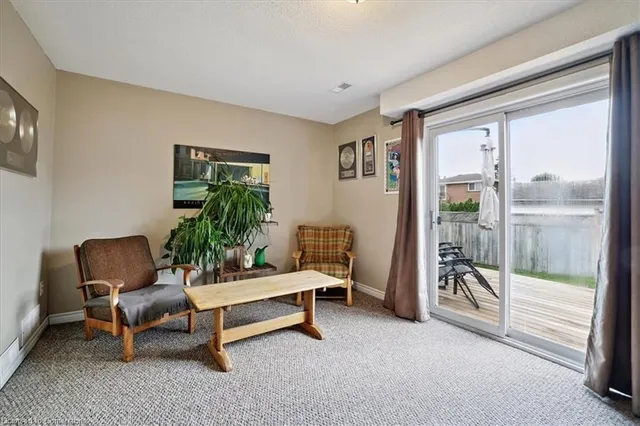 Additional image 21 of 540 Rexford Dr