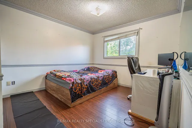 Additional image 28 of 66 Stillwater Cres