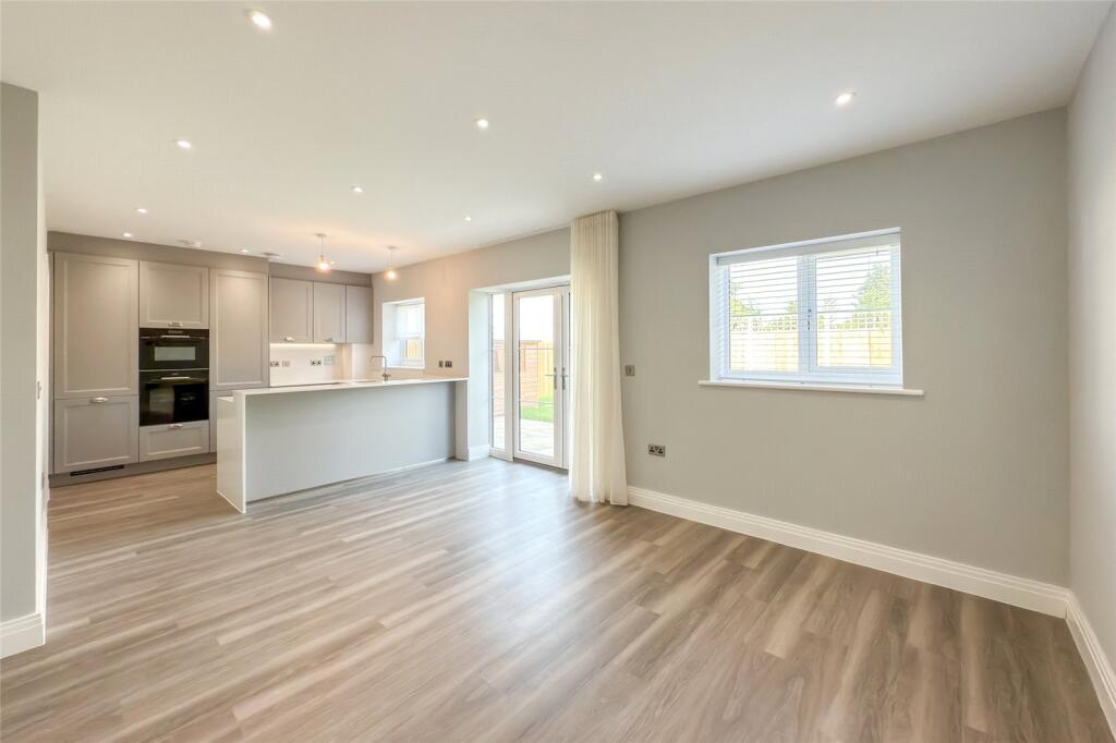 Additional image 2 of Oaklands Lane, Smallford, St. Albans, Hertfordshire, AL4