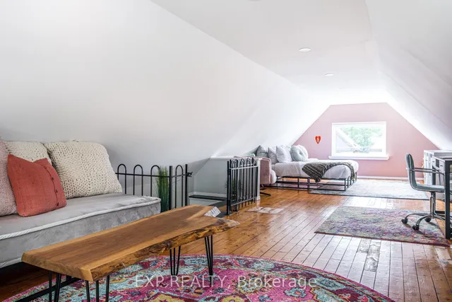 Additional image 34 of 14 Chatham St