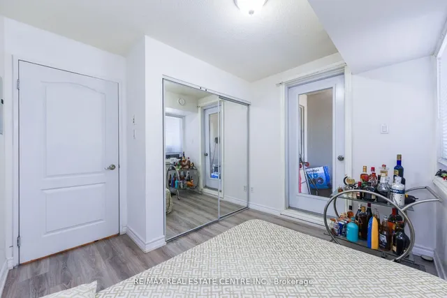 Additional image 14 of 7405 Goreway Dr Unit 520