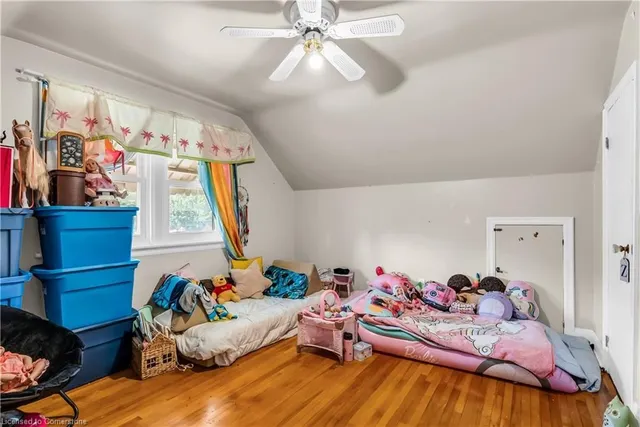 Additional image 27 of 59 Cloverdale Ave