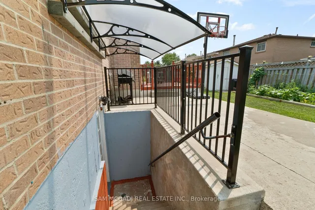 Additional image 35 of 45 Cherrytree Dr