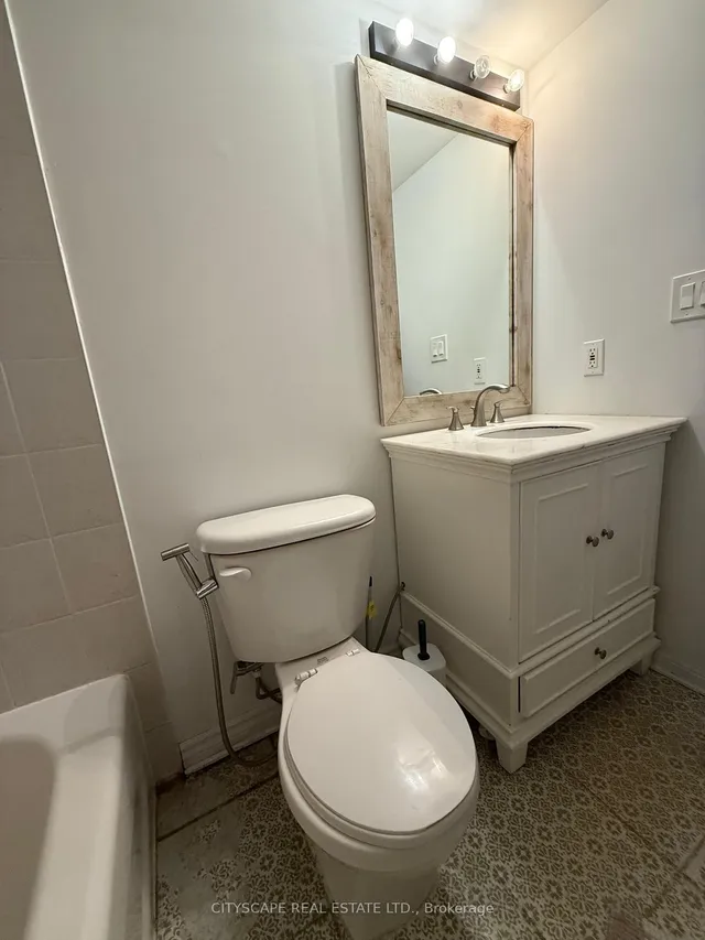 Additional image 17 of 4620 Guildwood Way Unit 10