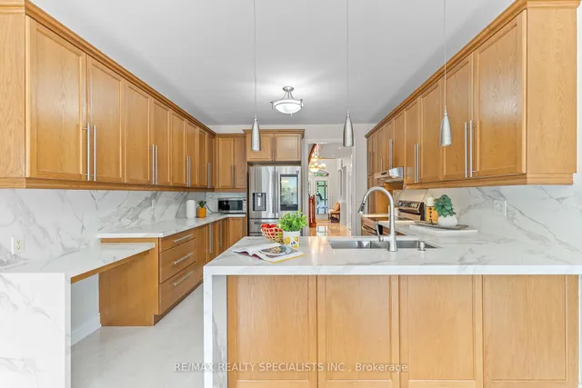 Additional image 9 of 22 Saint Hubert Dr