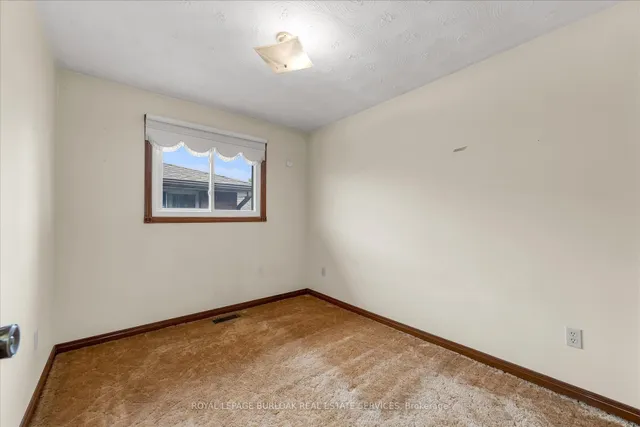 Additional image 22 of 120 Ravenbury Dr