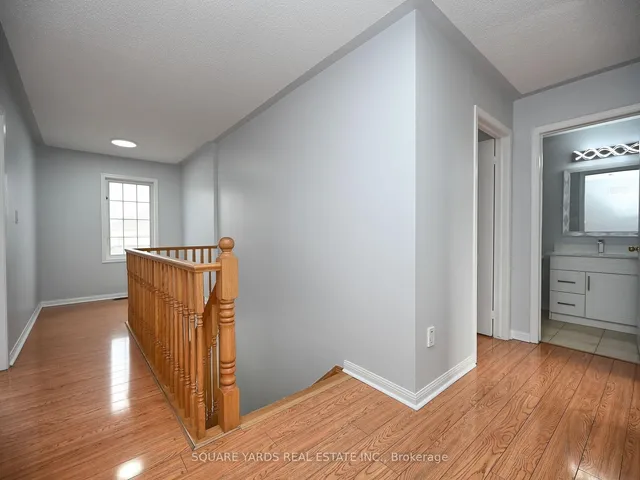 Additional image 40 of 19 PENSTOCK St