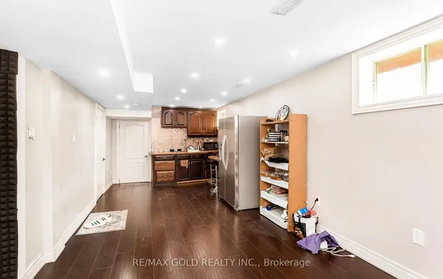Additional image 46 of 22 Butlers Crt