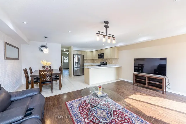 Additional image 7 of 416 Hobbs Cres