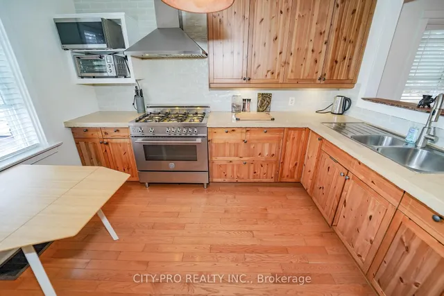 Additional image 8 of 443 5th Concession Rd