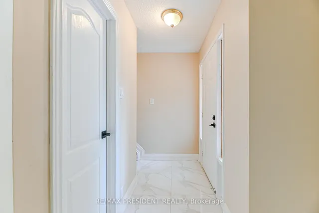 Additional image 4 of 4 Lawnview Crt