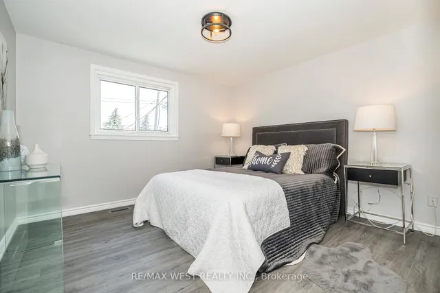 Additional image 14 of 128 Avondale Blvd