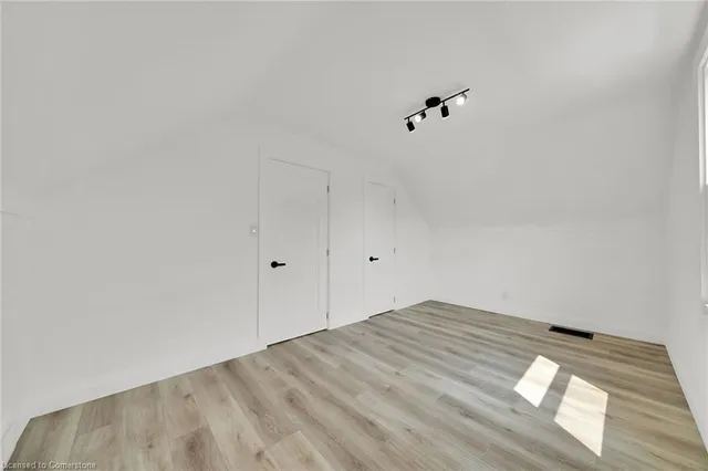 Additional image 30 of 45 Sylvia Cres