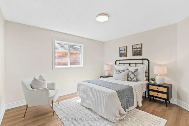 Additional image 33 of 41 Duggan Dr