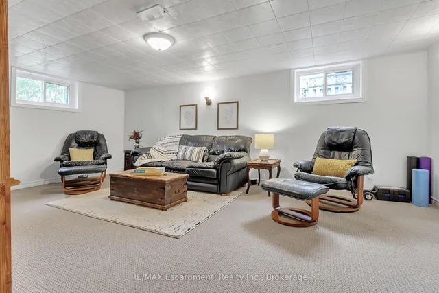 Additional image 30 of 2410 Tait Ave