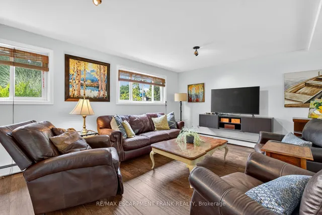 Additional image 30 of 25 Belair Dr