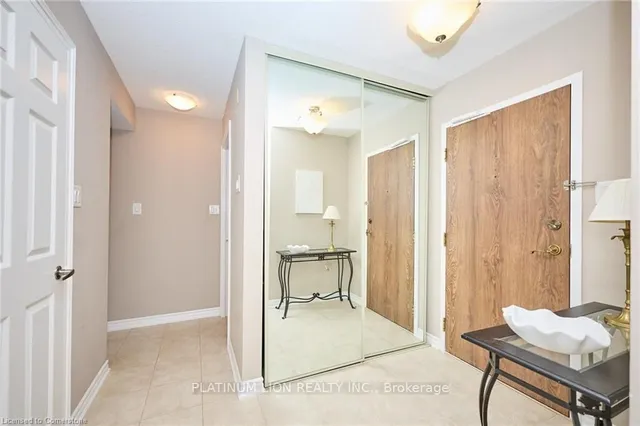 Additional image 20 of 1240 Marlborough Crt Unit 504