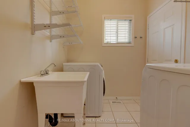 Additional image 19 of 163 Fano Dr