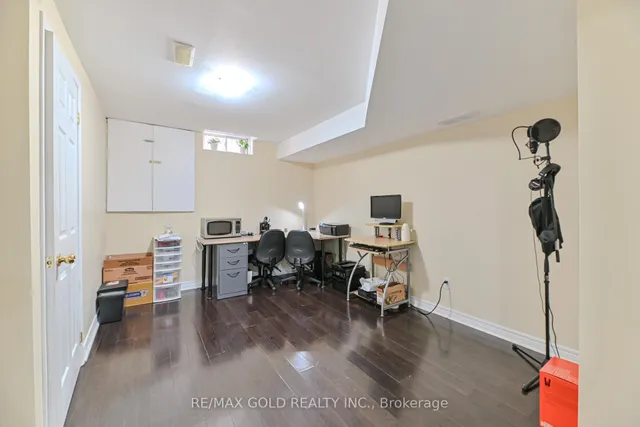 Additional image 37 of 63 Hiberton Cres