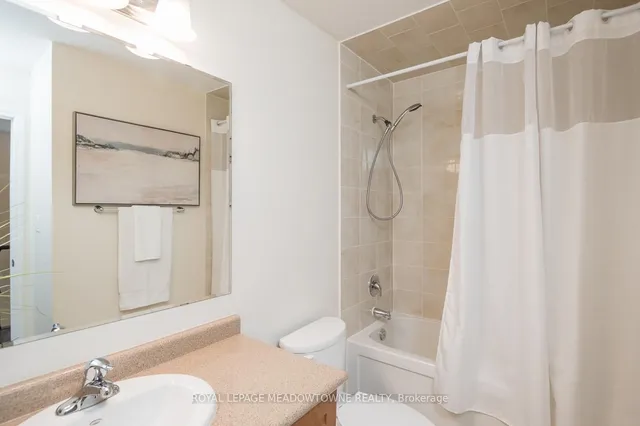 Additional image 36 of 335 Gooding Cres