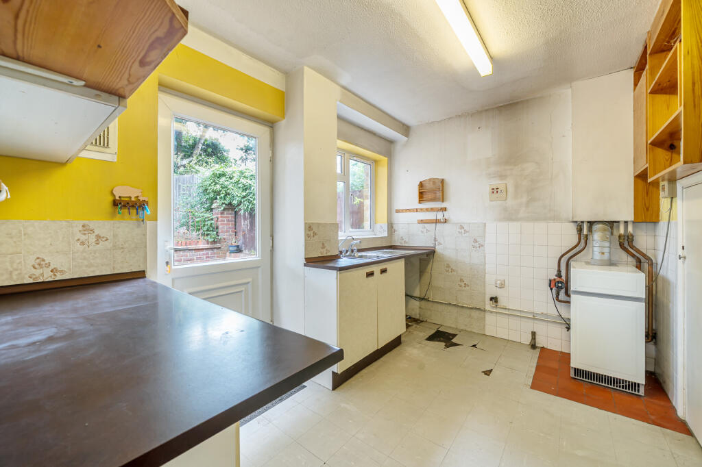 Additional image 8 of Bramble Close, Harpenden, AL5