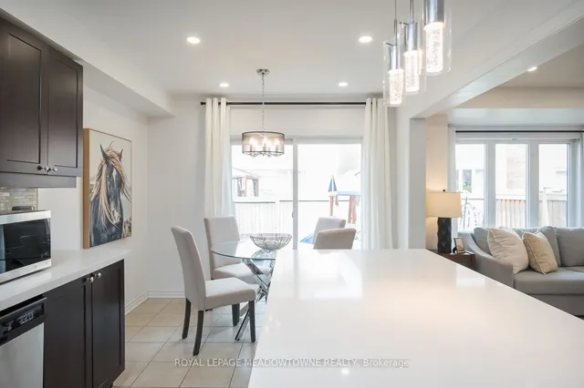 Additional image 17 of 335 Gooding Cres