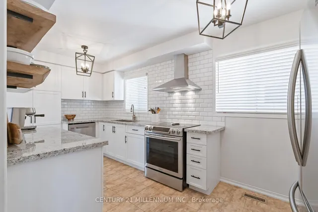 Additional image 6 of 506 Taylor Cres