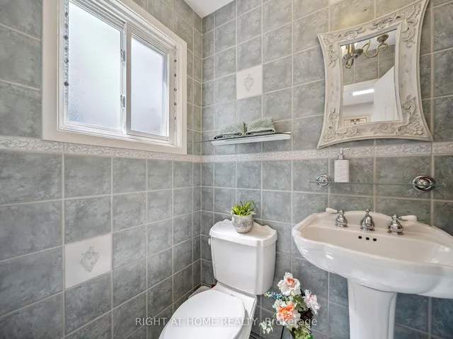 Additional image 29 of 18 Claypine Tr