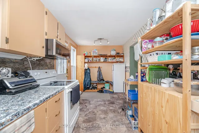 Additional image 14 of 107 Guildford Cres