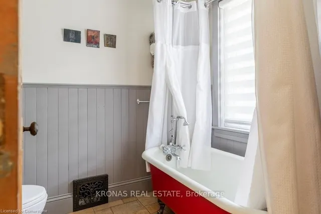 Additional image 19 of 241 Charlton Ave