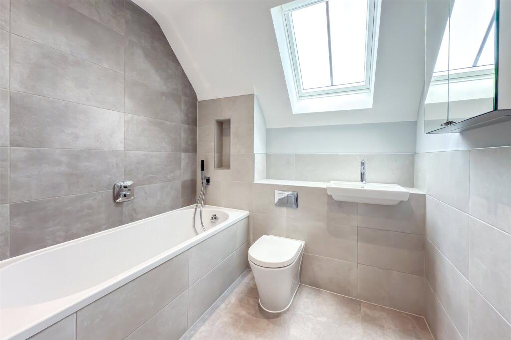 Additional image 26 of Oaklands Lane, Smallford, St. Albans, Hertfordshire, AL4