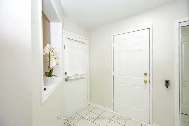 Additional image 4 of 7243 Frontier Rdge