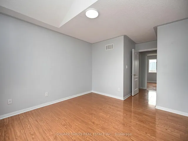 Additional image 34 of 19 PENSTOCK St