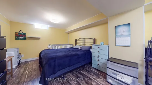 Additional image 36 of 14 Myna Crt