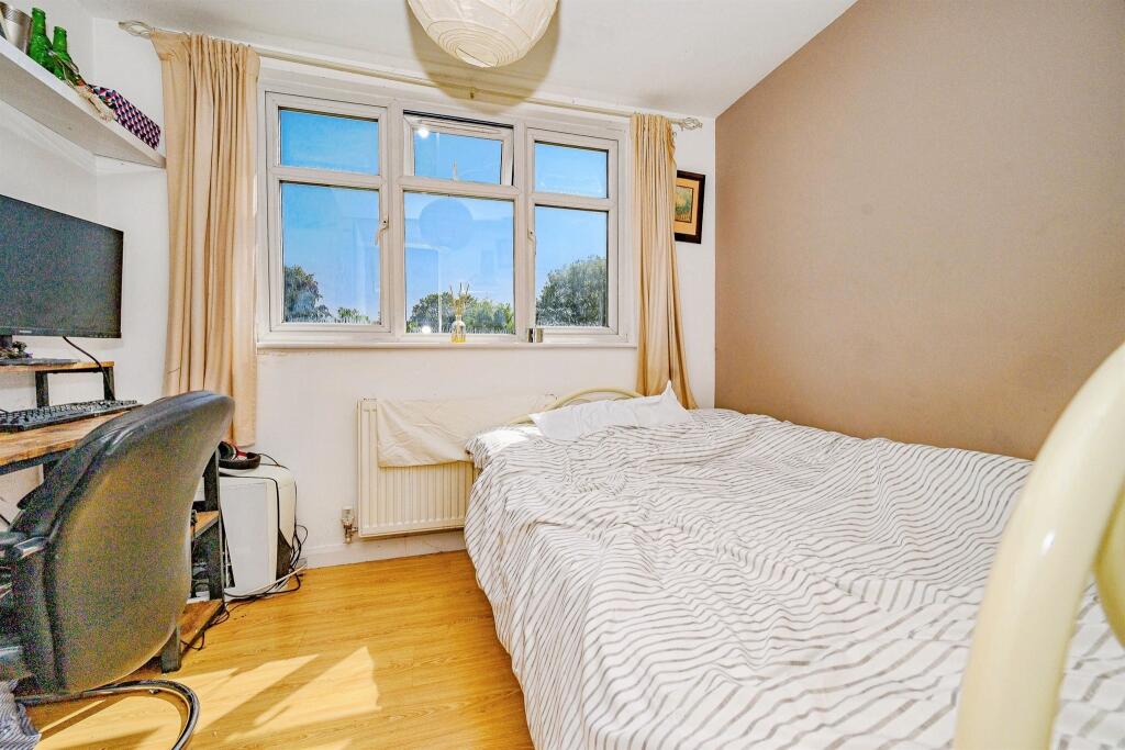 Additional image 12 of Pondfield Crescent, St. Albans