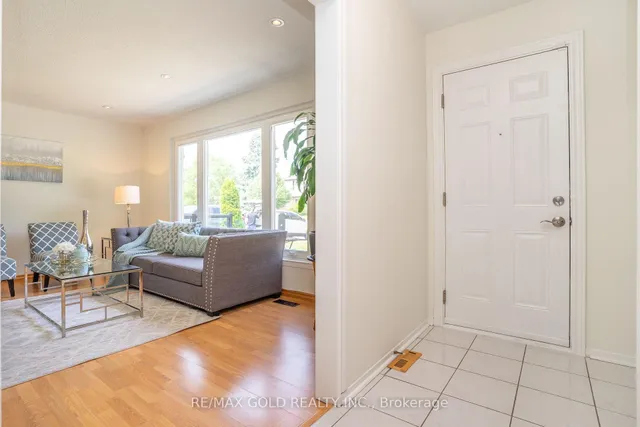 Additional image 6 of 51 Davenport Cres