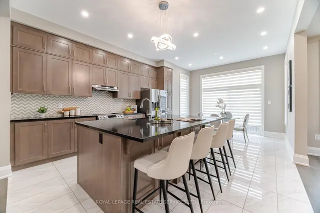 Additional image 11 of 1471 Everest Cres