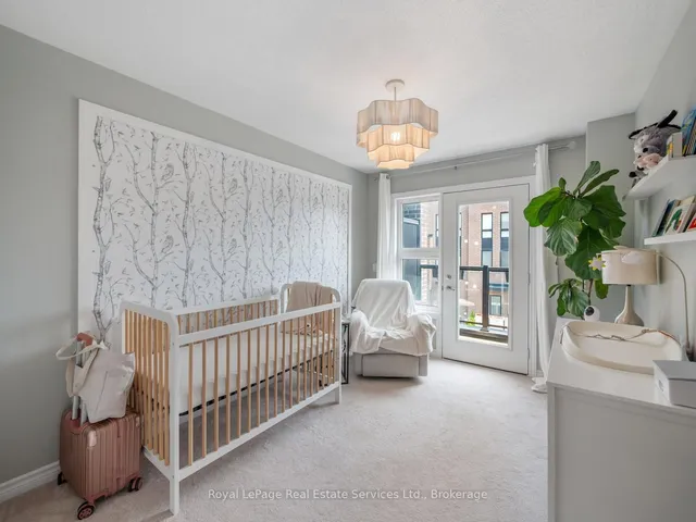 Additional image 27 of 431 Athabasca Common