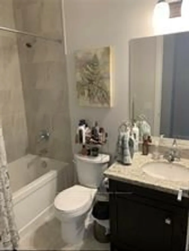 Additional image 20 of 118 King St Unit 312