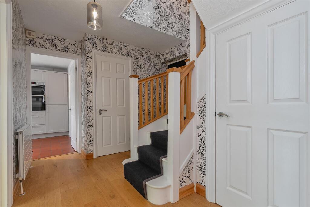 Additional image 16 of Belsize Close, St. Albans