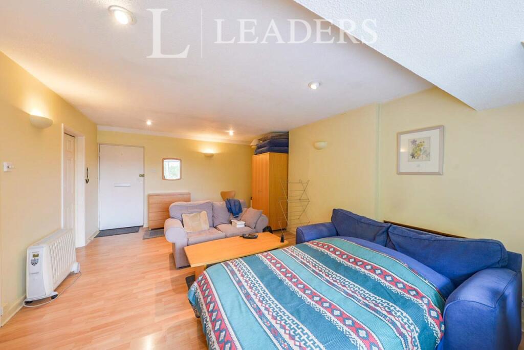 Additional image 9 of Christchurch Close