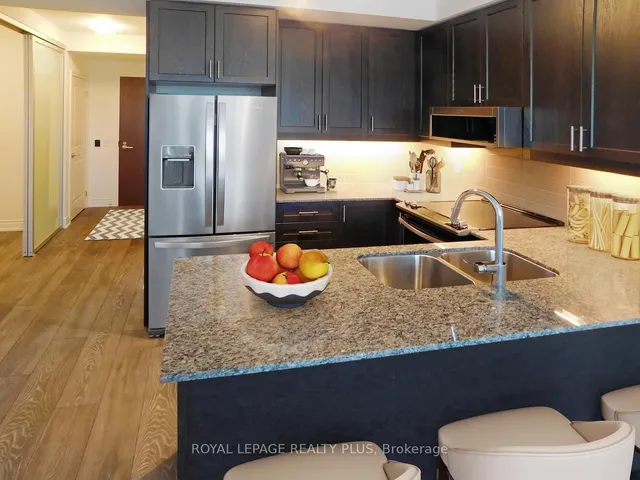 Additional image 11 of 1050 Main St Unit 208