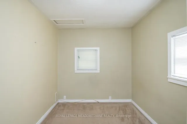 Additional image 19 of 99 Commercial St