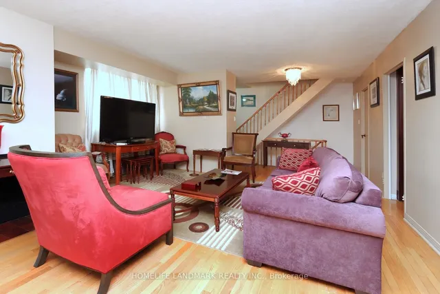 Additional image 35 of 1300 Marlborough Crt Unit 136