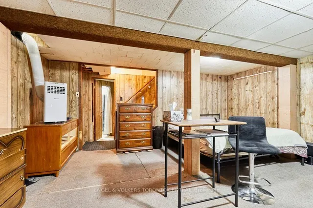 Additional image 29 of 20 Hayden Crt