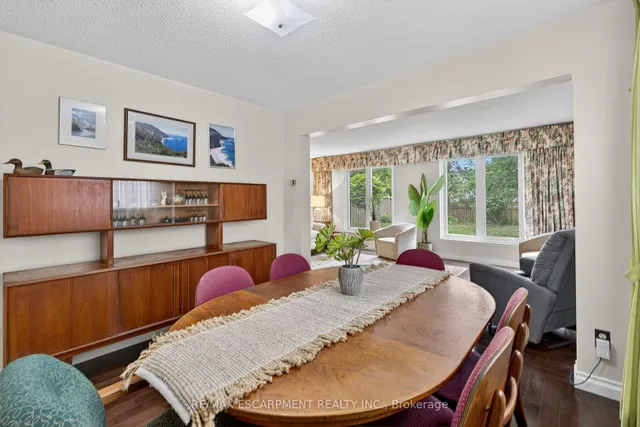 Additional image 17 of 3084 PARKGATE Cres