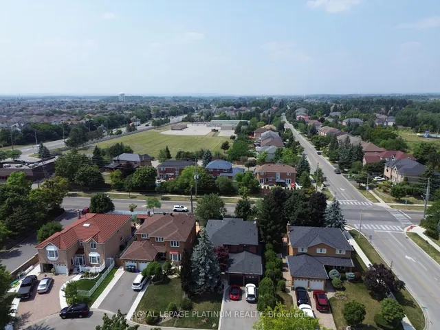 Additional image 39 of 4 Burwash Crt